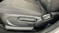 MINI Hatchback 1.5 Cooper Classic Premium 5dr Auto Petrol Hatchback